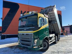 Volvo FH 16 650 6x4 RETARDER / TANDEM AXLE LIFT / BOX...