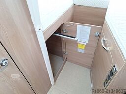 BÜRSTNER Lyseo TD 690 G