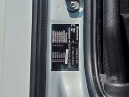 MERCEDES-BENZ Antos 1830 | Triple Verdampfer | Ladebordwand