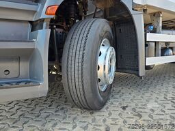 MERCEDES-BENZ Antos 1830 | Triple Verdampfer | Ladebordwand