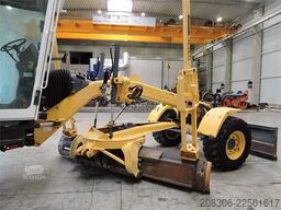 NEW HOLLAND F106.6A