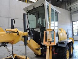 NEW HOLLAND F106.6A