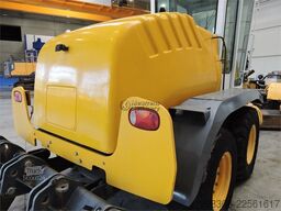 NEW HOLLAND F106.6A