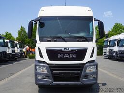 MAN TGS 35.420 8x2/Chassis 6.4 m/steer axles