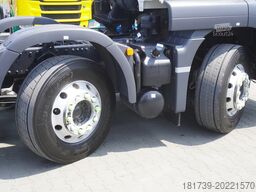 MAN TGS 35.420 8x2/Chassis 6.4 m/steer axles