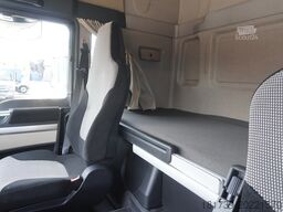 MAN TGS 35.420 8x2/Chassis 6.4 m/steer axles
