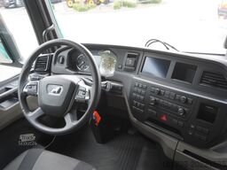 MAN TGX 18.470 / 2022 / Curtainsider 19 EPAL