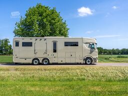 Scania S500  New Scania S500 STX! 6 horses plus living...