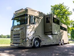Scania S500  New Scania S500 STX! 6 horses plus living...