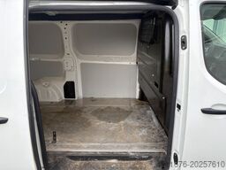PEUGEOT Expert Kasten Premium L3, Sitzheizung, Tempomat