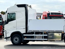 Volvo FH 460 6x2-4 Baustoff-Pritsche m.Fassi  MIETE