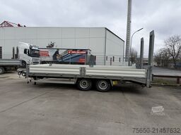  tt  Tandemtieflader, hydr. Rampen, wenig Benutzt