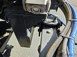 DAF XB 210 Kehrmaschine wie neu Brock VS4 Kehraufbau