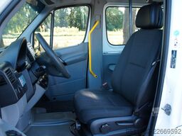 MERCEDES-BENZ Sprinter 313 CDi L2H2 Triflex Air Rollstuhl 95KW