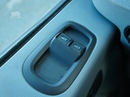 FORD Transit 2.0 TDCi L2H2 Klima Navi Tempom. Sitzhei