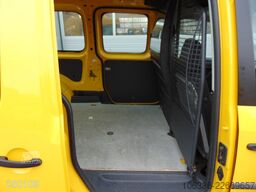 VW Caddy Maxi 2.0 TDI 4Motion -2x Schiebetür-HFT-