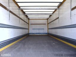 IVECO EuroCargo ML 120 E 28 LBW-AHK-COC