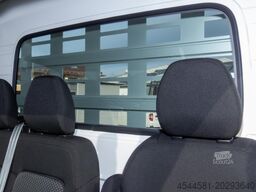 Maxus Deliver 9 Fahrgestell mit Aufbau L4H0 RWD Diesel