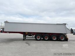 Langendorf 4 axle Tipper / 4 achse Alukastenmulde Kipper