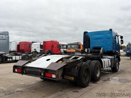 Renault Kerax 520 (PARFAIT ETAT / TRES PROPRE / LAMES /...