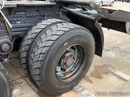 Renault Kerax 520 (PARFAIT ETAT / TRES PROPRE / LAMES /...