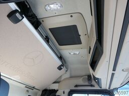 MERCEDES-BENZ Actros 1851 Bigspace Retarder XL-Tank Blatt/Luft