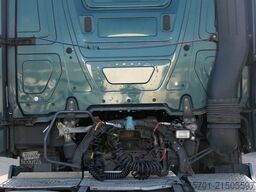 MERCEDES-BENZ Actros 1851 Bigspace Retarder XL-Tank Blatt/Luft