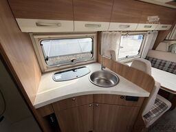 EURAMOBIL Activa One 630 LS AHK, Markise, Solar, SAT/TV