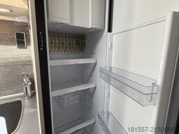 HYMER/ERIBA Exsis-i Pure 580 1. Hand, Markise, TV