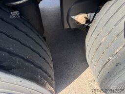 KÖGEL SN24 * * 2 X LIFTACHSE * SAF * GUT BETREIFT