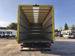 MAN TGL 8.220 4x2 Euro 6D Möbel Koffer AHK Treppe (43)
