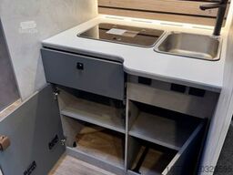 Crosscamp EXPDN Teilintegriert T 7.4 E