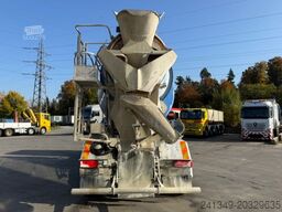 SCANIA P410 8x4 Liebherr 9m3