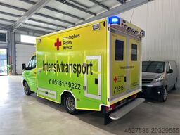 MERCEDES-BENZ Sprinter II 519 RTW*RETTUNGSFAHRZEUG*INTENSIVTRS