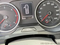 VW Crafter 30