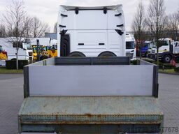 Bodex NN3J low-bed semi-trailer