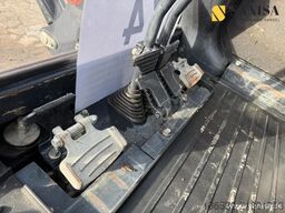 KUBOTA KX61-3/SW/Planierschild/3981h/2x Löffel