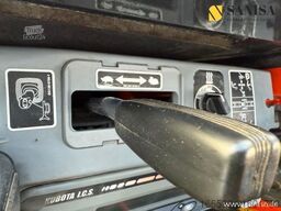 KUBOTA KX61-3/SW/Planierschild/3981h/2x Löffel