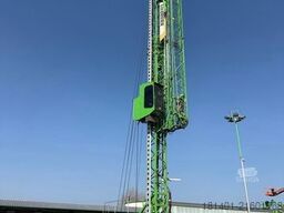 LIEBHERR Kran Liebherr MK88-4.1