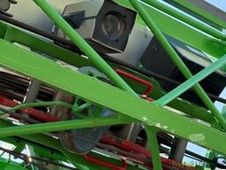 LIEBHERR Kran Liebherr MK88-4.1