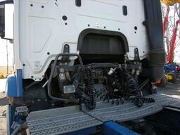 MERCEDES-BENZ AROCS 1843