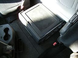 MERCEDES-BENZ AROCS 1843