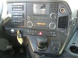 MERCEDES-BENZ AROCS 1843