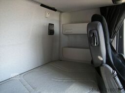 MERCEDES-BENZ AROCS 1843