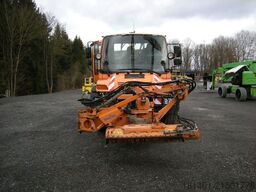 UNIMOG Unimo U400 (405/12) mit Front und Heckmähgerät