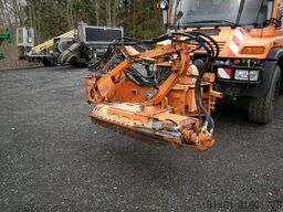 UNIMOG Unimo U400 (405/12) mit Front und Heckmähgerät