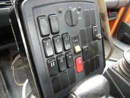 UNIMOG Unimo U400 (405/12) mit Front und Heckmähgerät