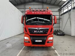 MAN TGX 18.460 XLX Efficient Line / 4 PIECES-STUKS