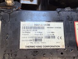 Schmitz Cargobull Wechselbehälter Thermo King SLX / Swiss-Vehicle