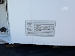 Schmitz Cargobull Wechselbehälter Thermo King SLX / Swiss-Vehicle